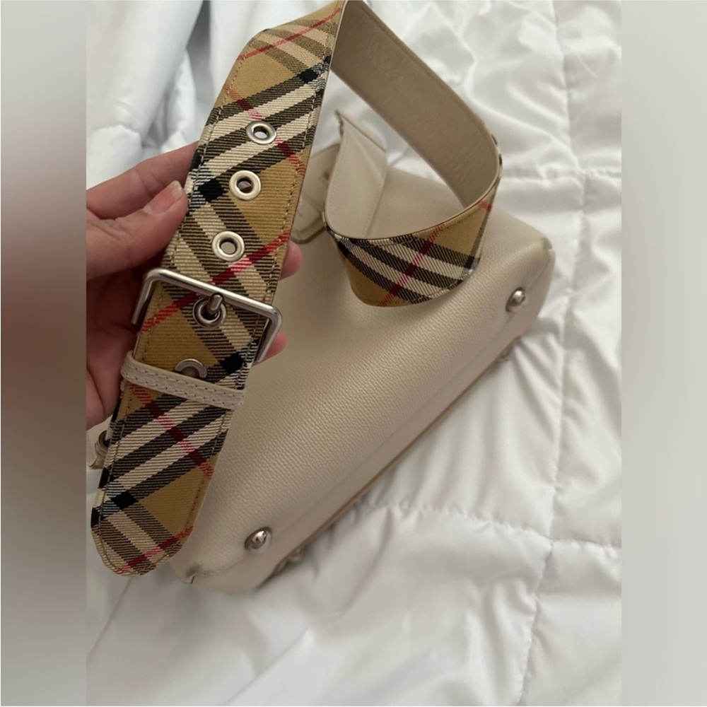 Burberry crossbody and hand bag